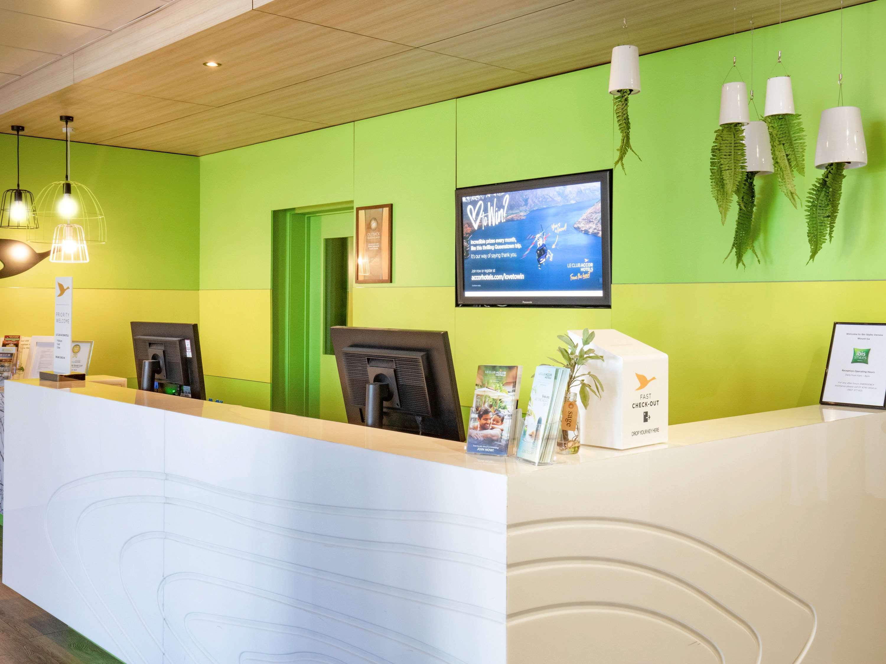 Ibis Styles Mt Isa Verona Mount Isa Exterior foto